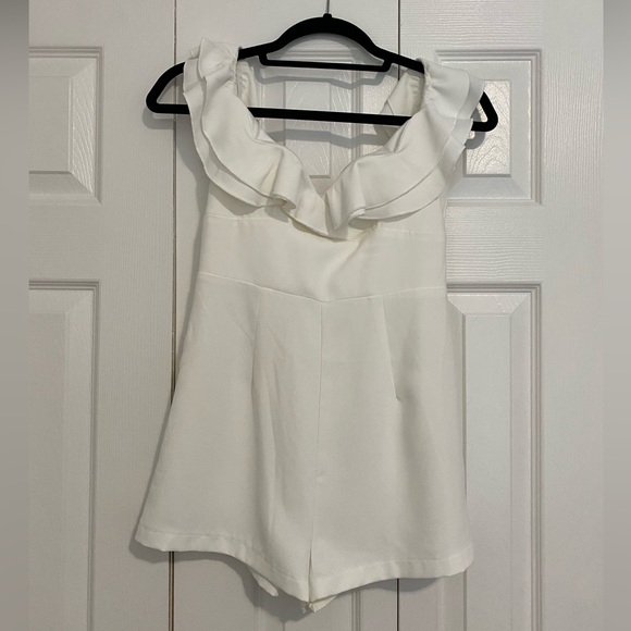 superdown Jada Ruffle Romper - Picture 4 of 5